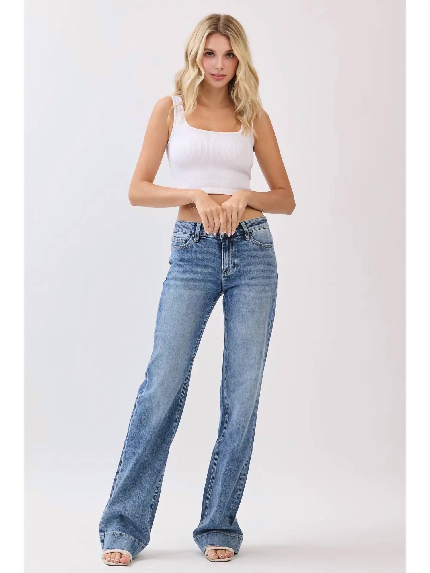 Petra153 - Everyday Straight-leg Fit Jeans