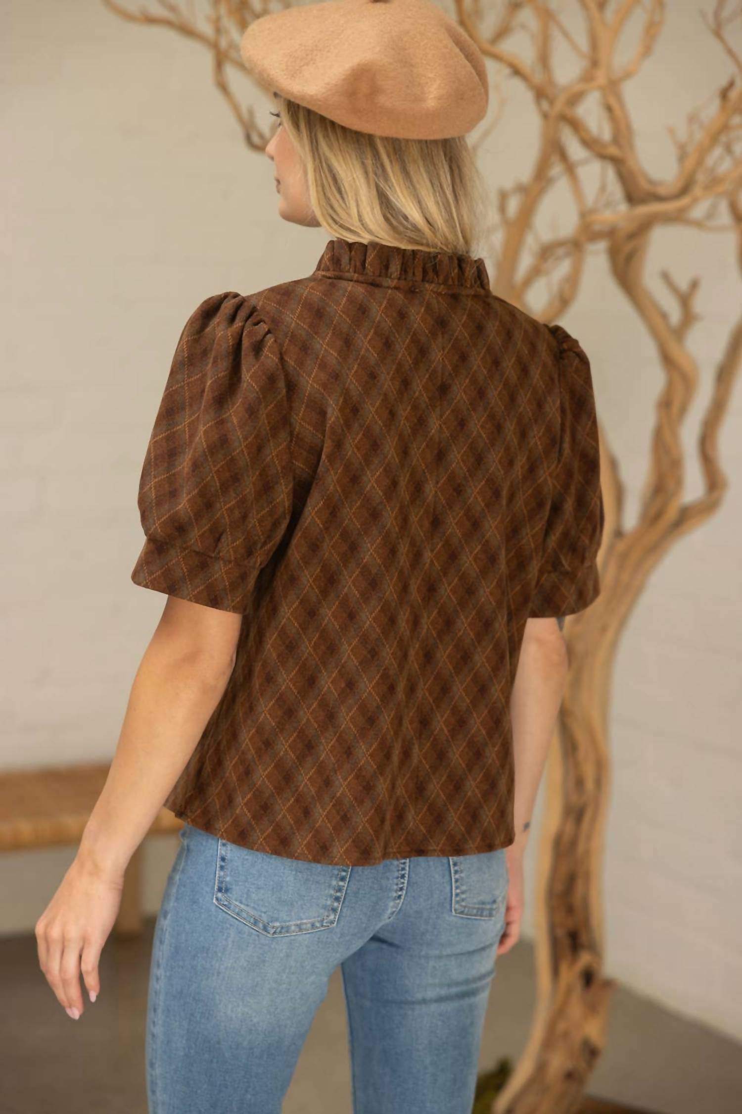 Voy - V-neck Argyle Plaid Flannel Top
