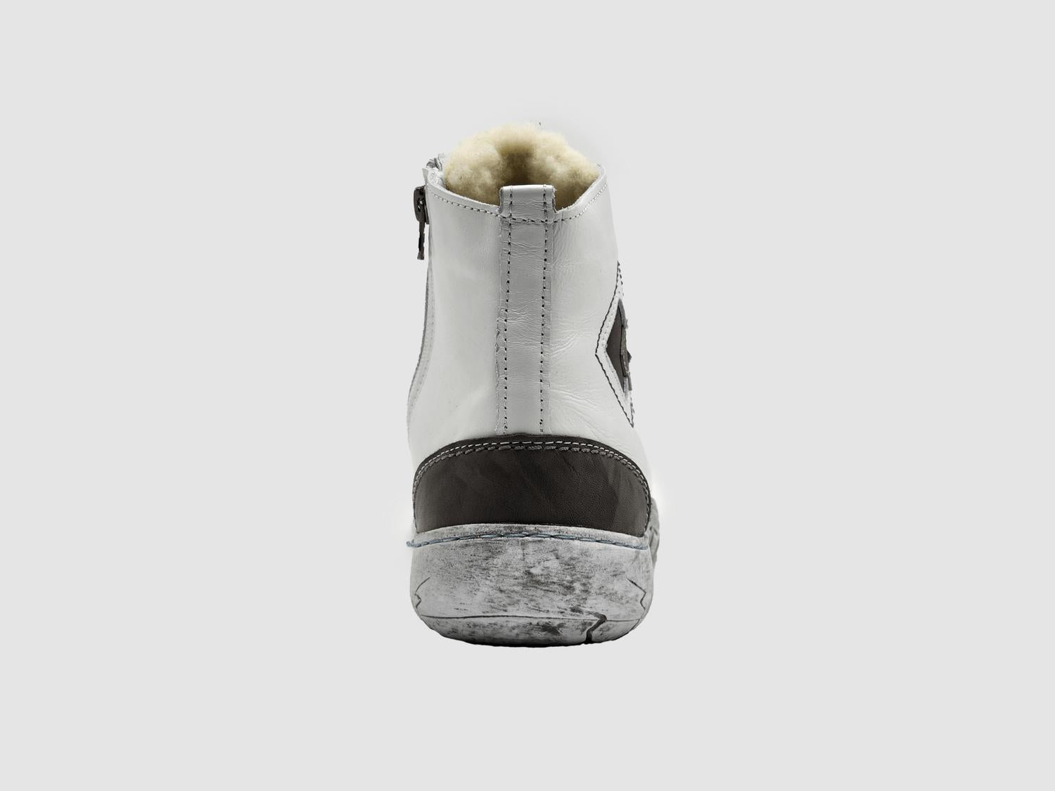 Kcr Group - Women's Original Thick Leather Boots