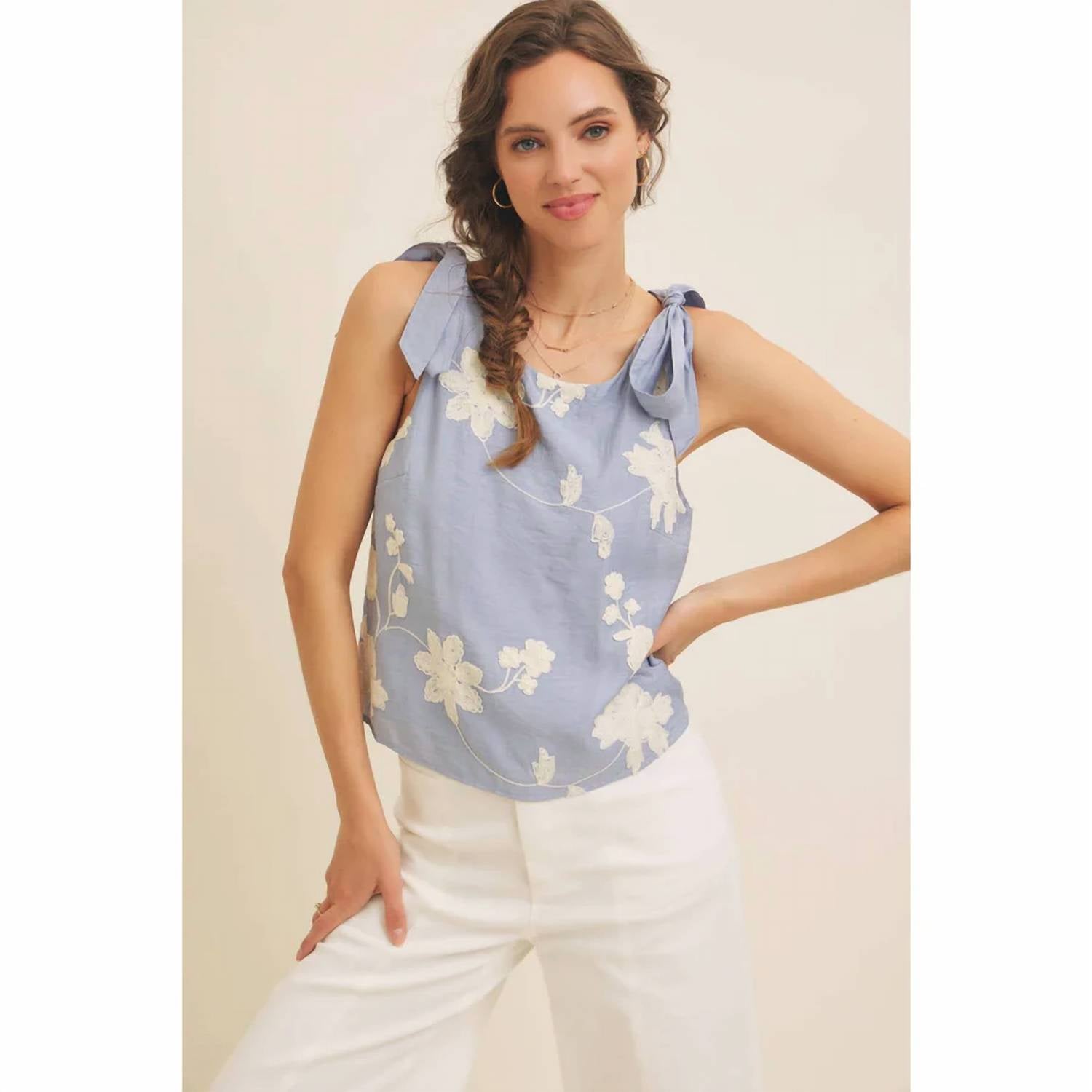 In February - Romantic Embroidery Blouse