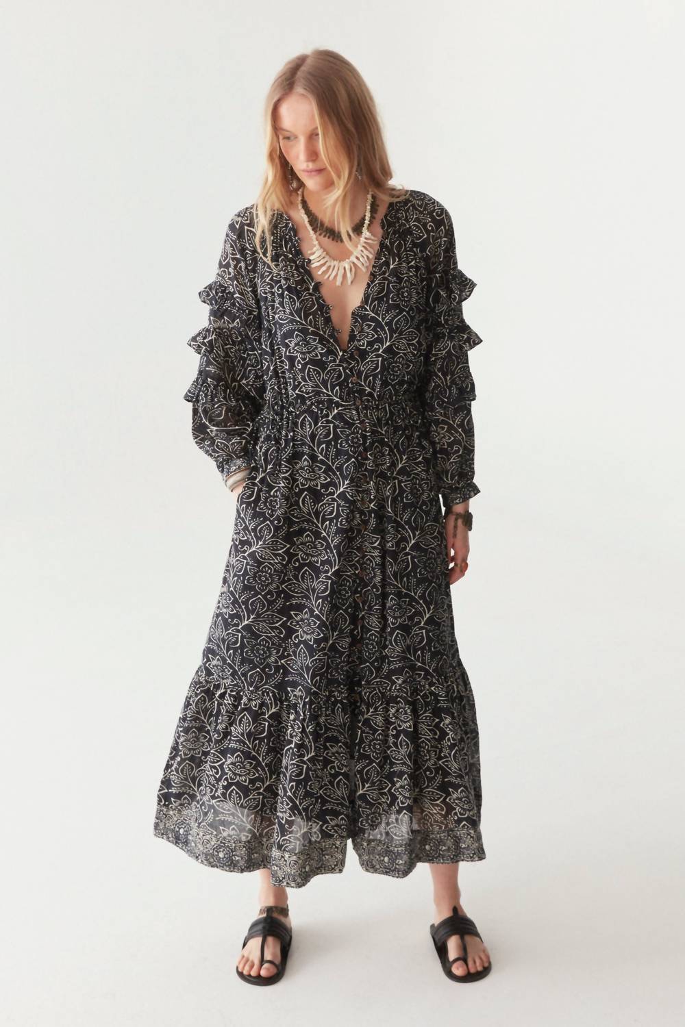 Maison Hotel - Carmencita Dress