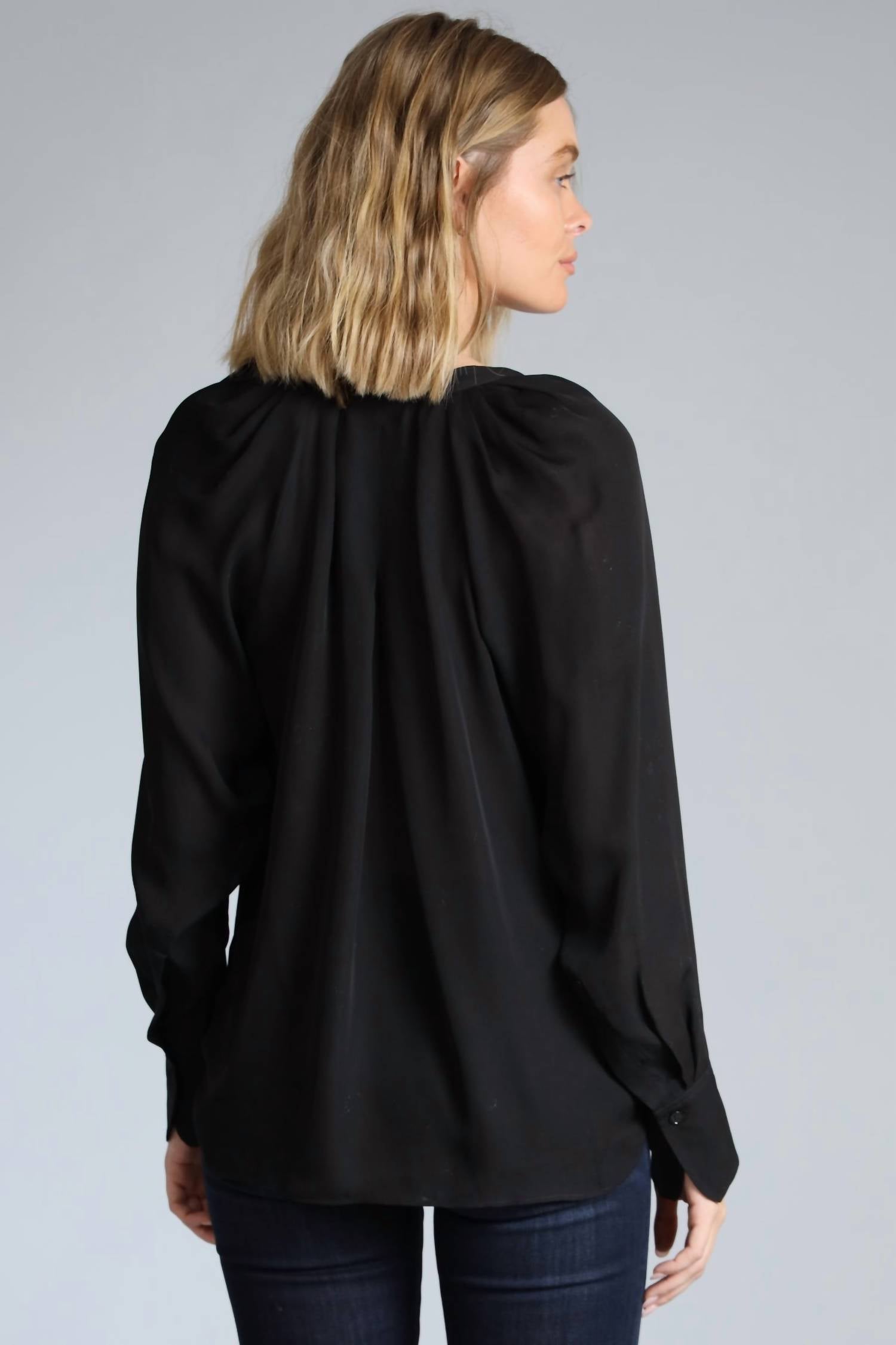 Lola & Sophie - Women's Tie Neck Blouse
