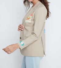 Renuar Stamp Patch Blazer in beige - women's jacket - detail view
