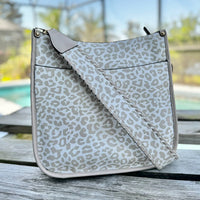 Jen & Co. - Women's Kate Crossbody Bag