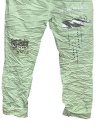 Oz - Women's Embellished Crinkle Jogger