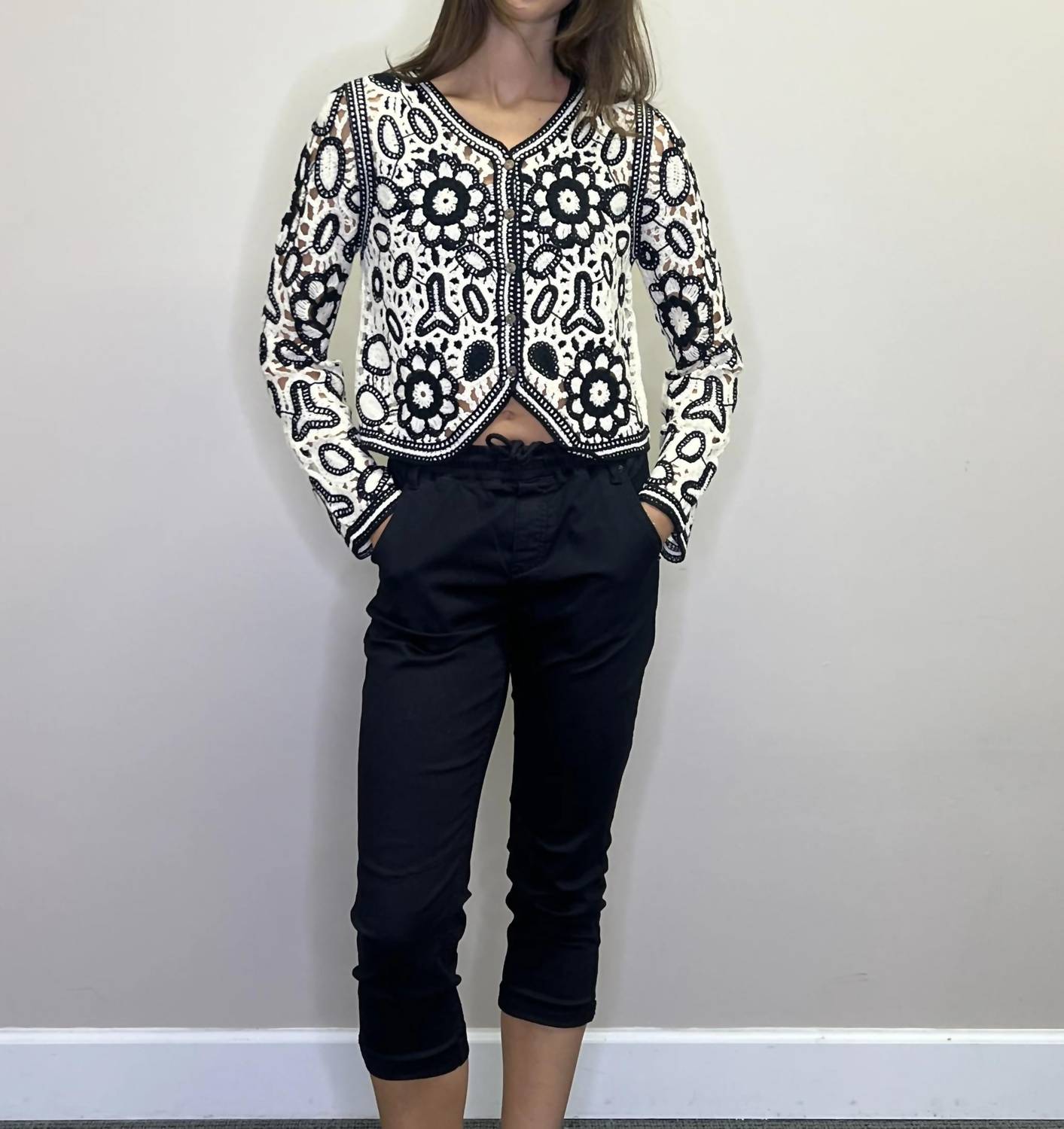 Papillon - Floral Crochet Cardigan