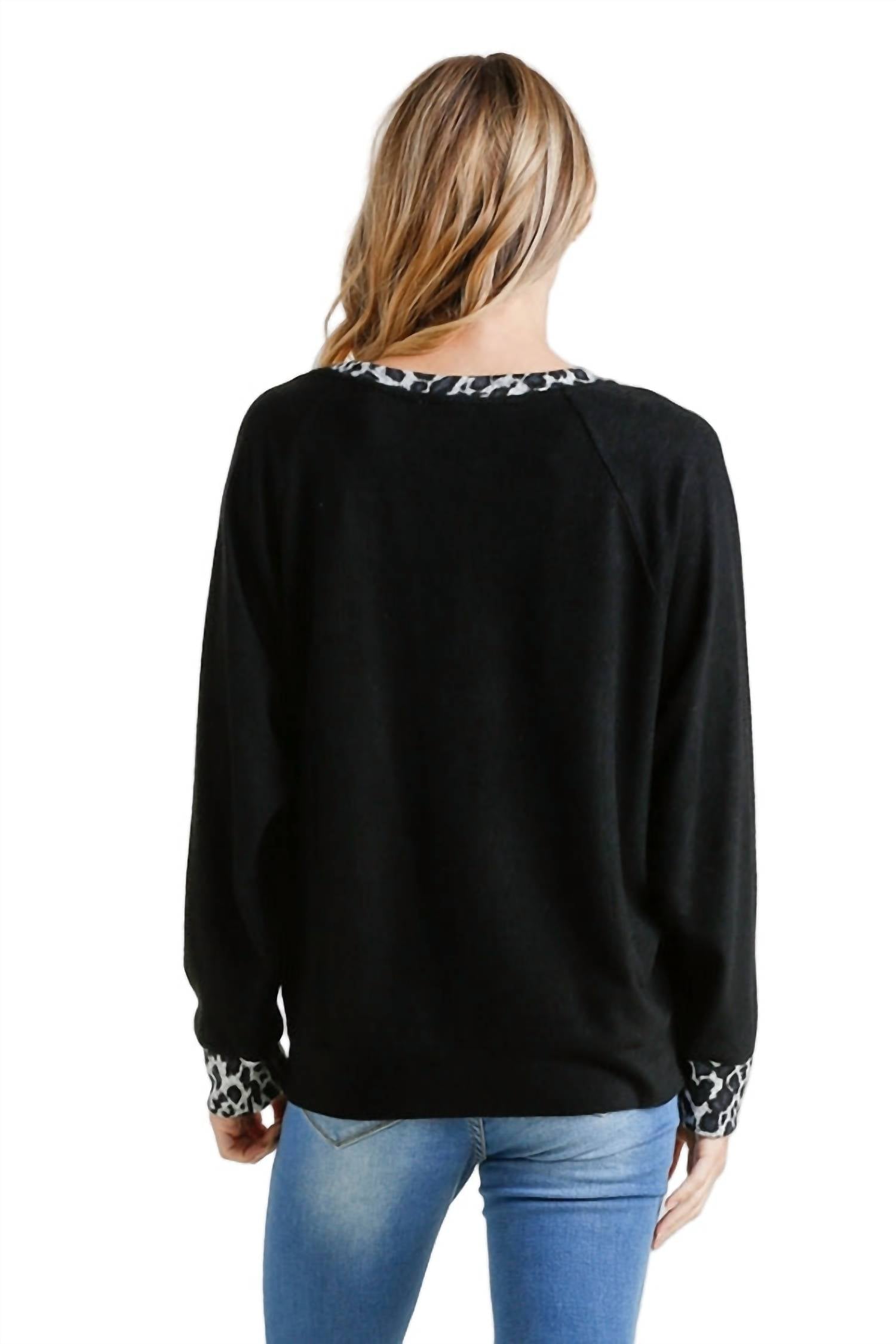 Umgee - Leopard Print Trimmed Top