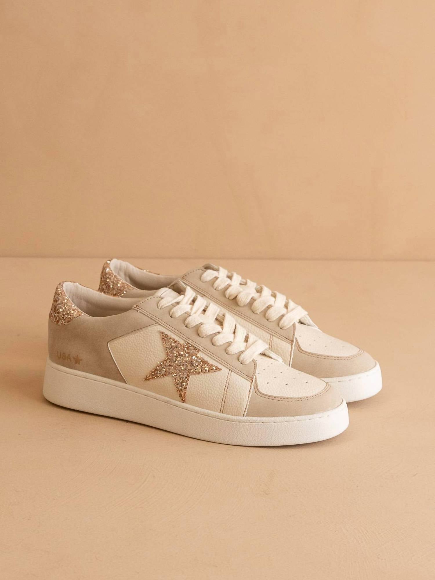 Oasis Society - Women's Liberty Glitter Star Sneaker
