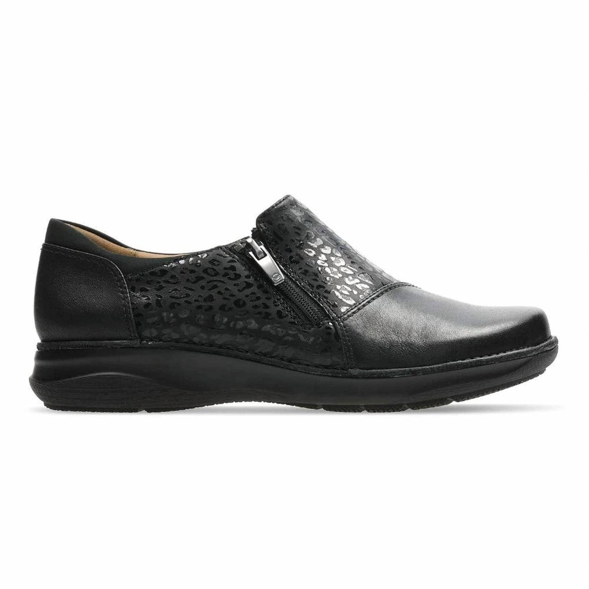Clarks - Women's Appley Zip Casual Slip-on Shoes