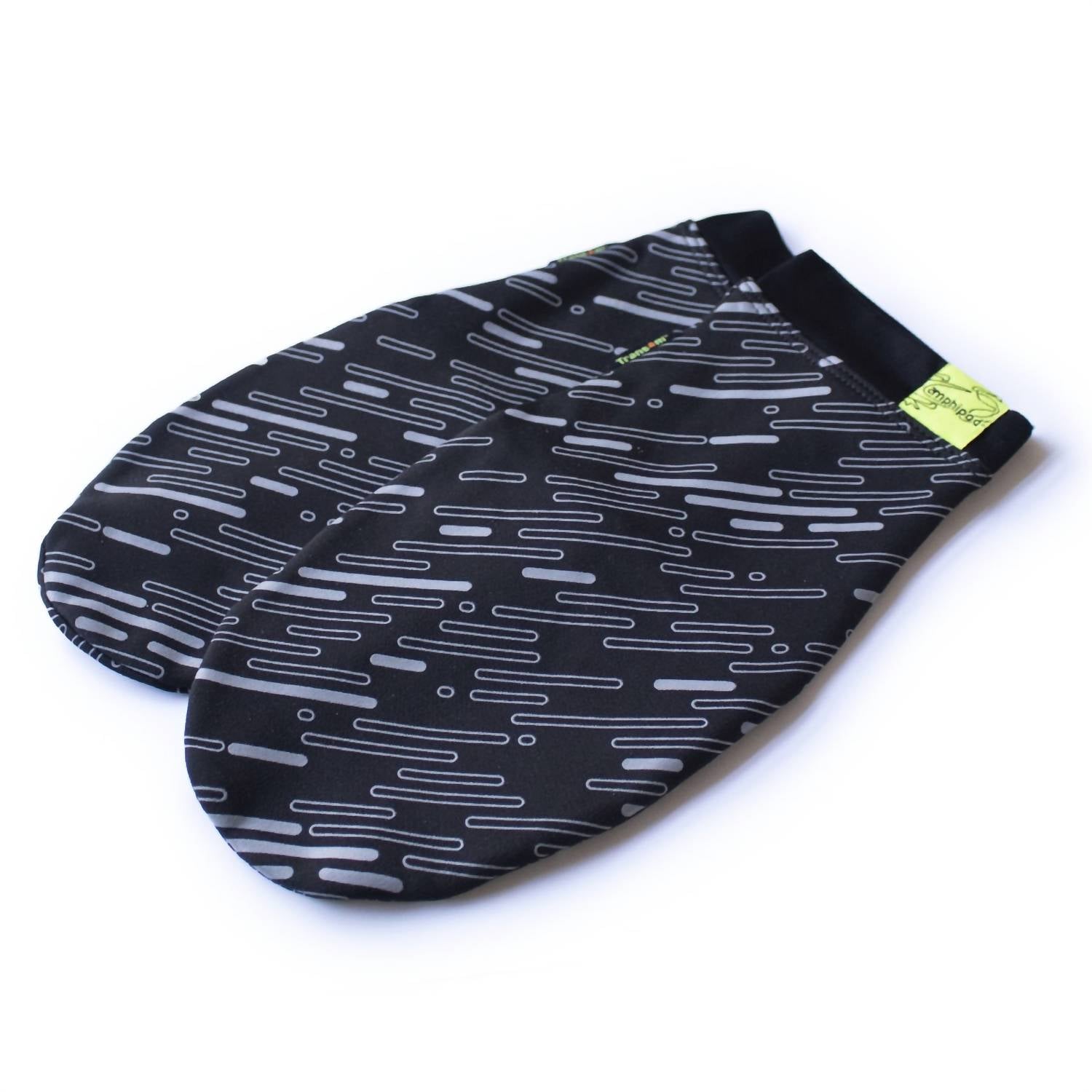Amphipod - Men's Reflective Thermal Glove & Beanie Set