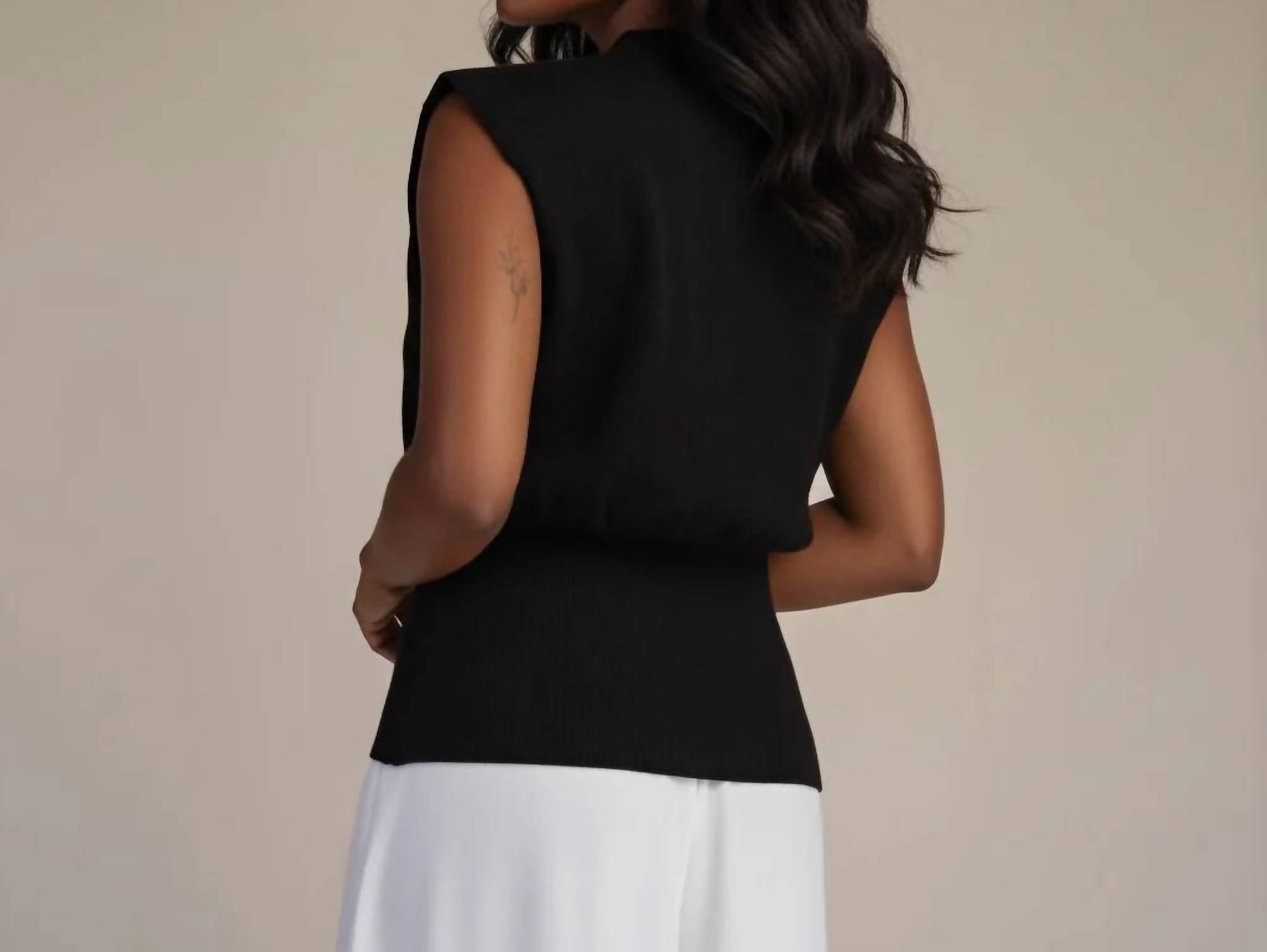 Glam - Avery V-Neck Vest