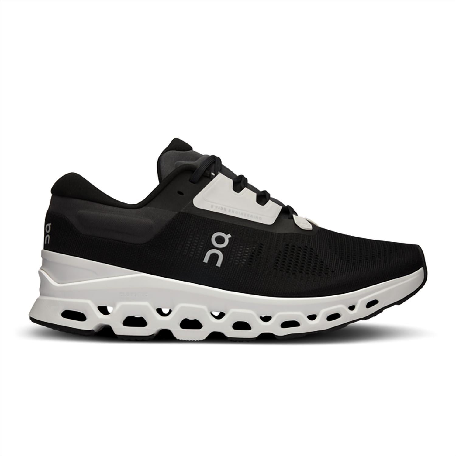 On - Women's Cloudstratus 3 Running Shoe