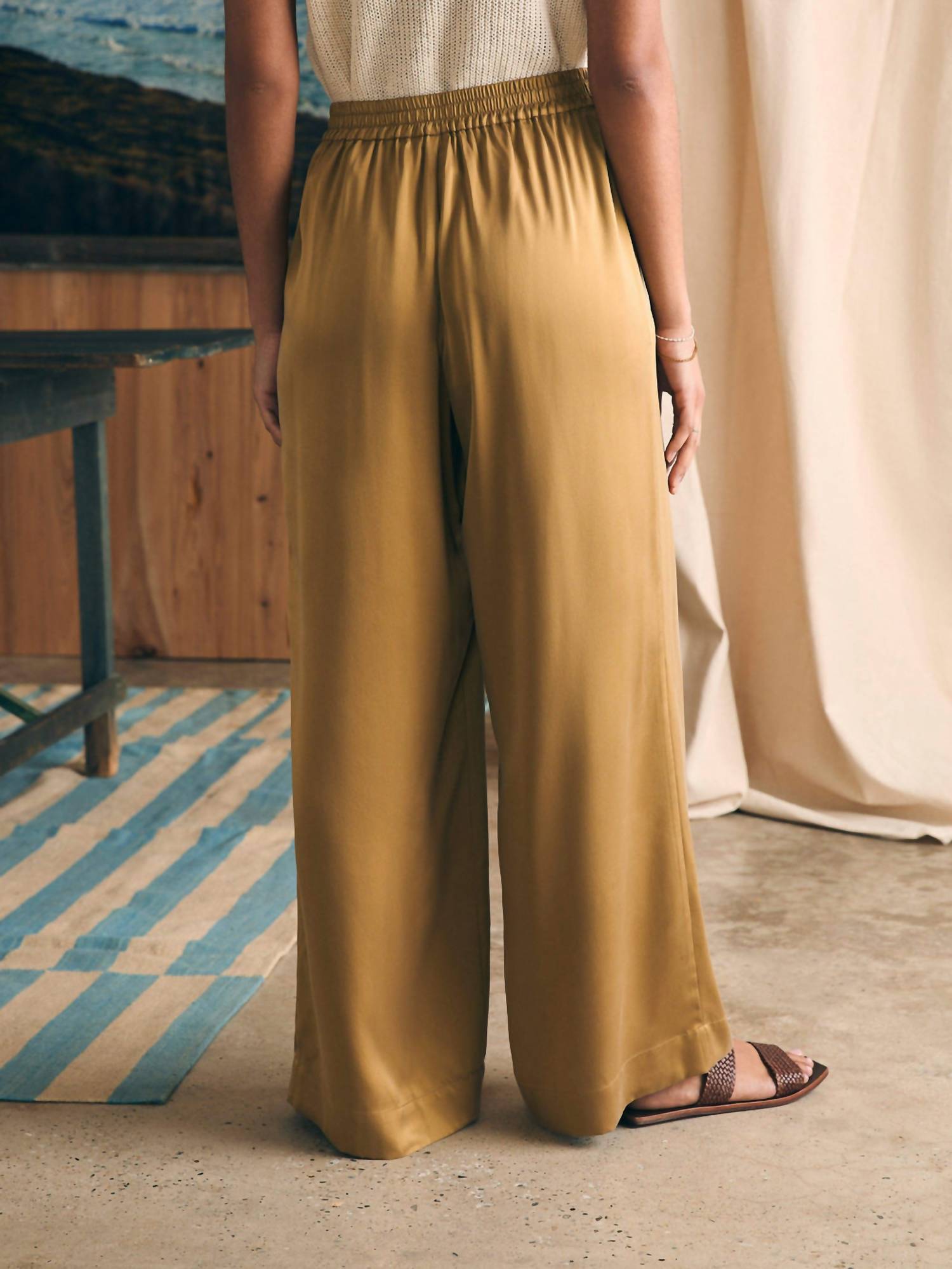 Faherty - Sandwashed Silk Gemma Pant