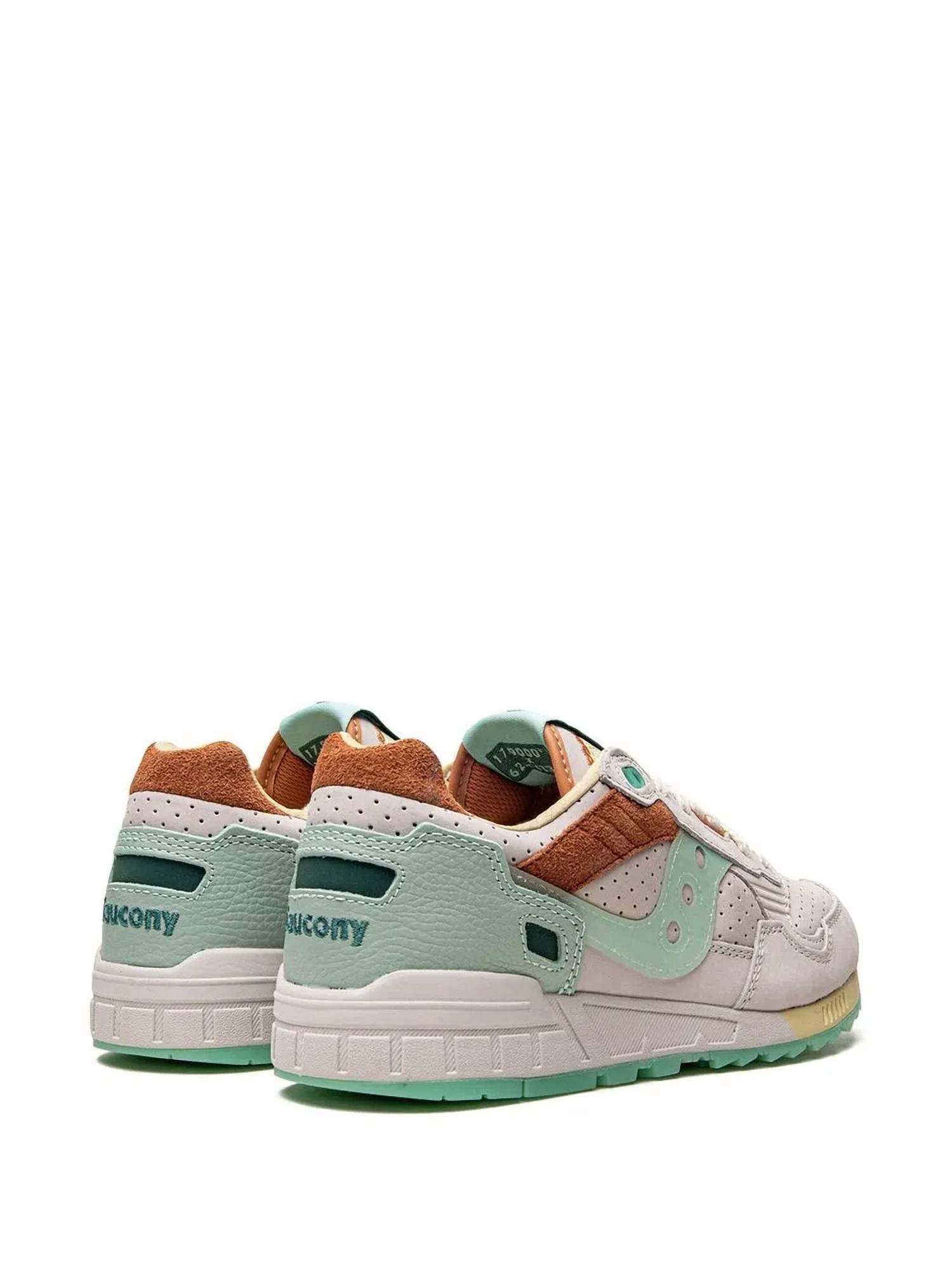 Saucony - Men's Shadow 5000 St Barth Sneakers