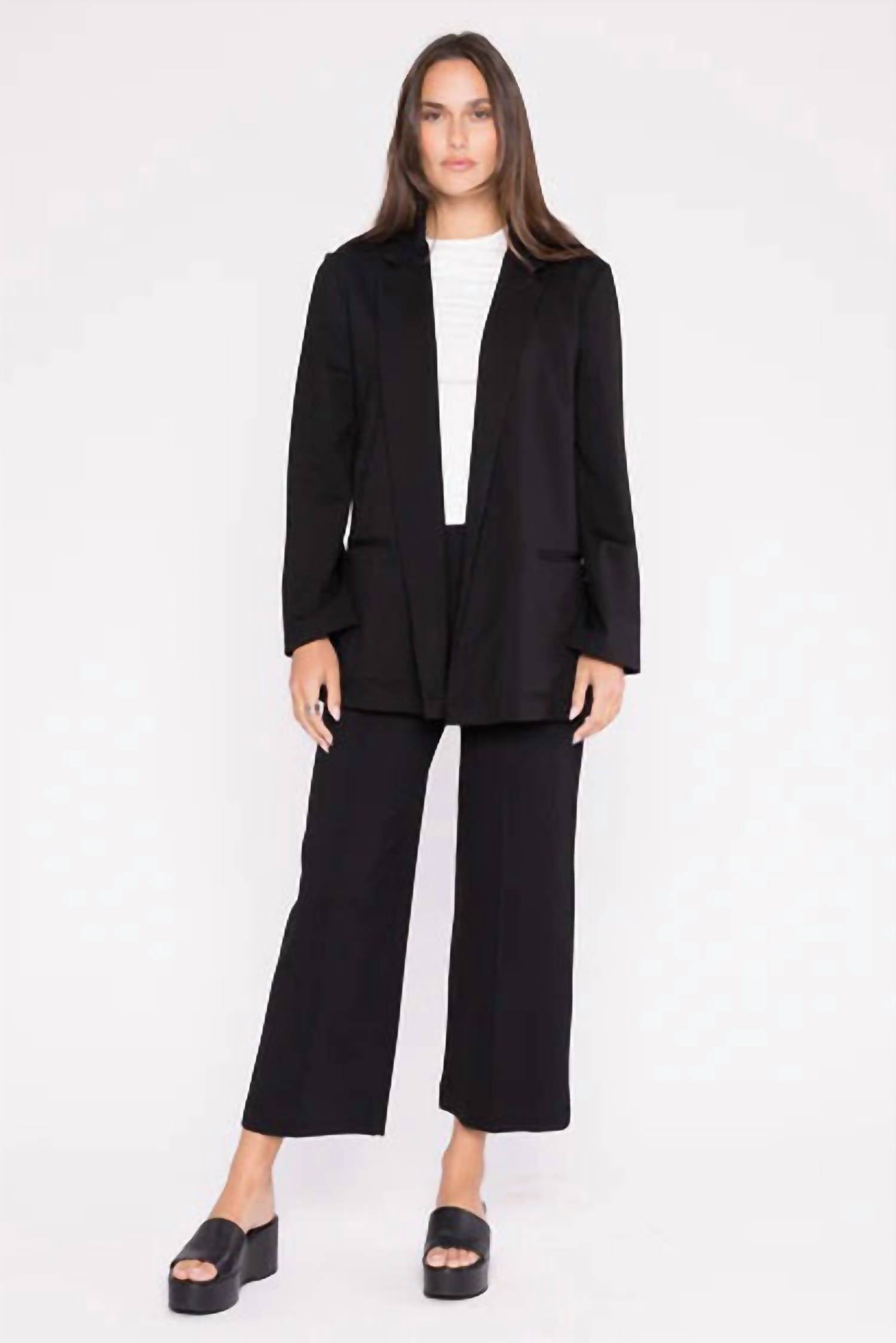 Ripley Rader - Ponte Knit Cropped Straight Leg Pant