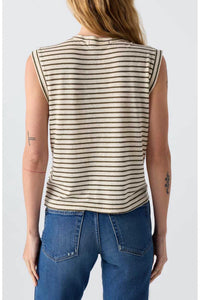 Amo - SLEEVELESS LOVE TEE