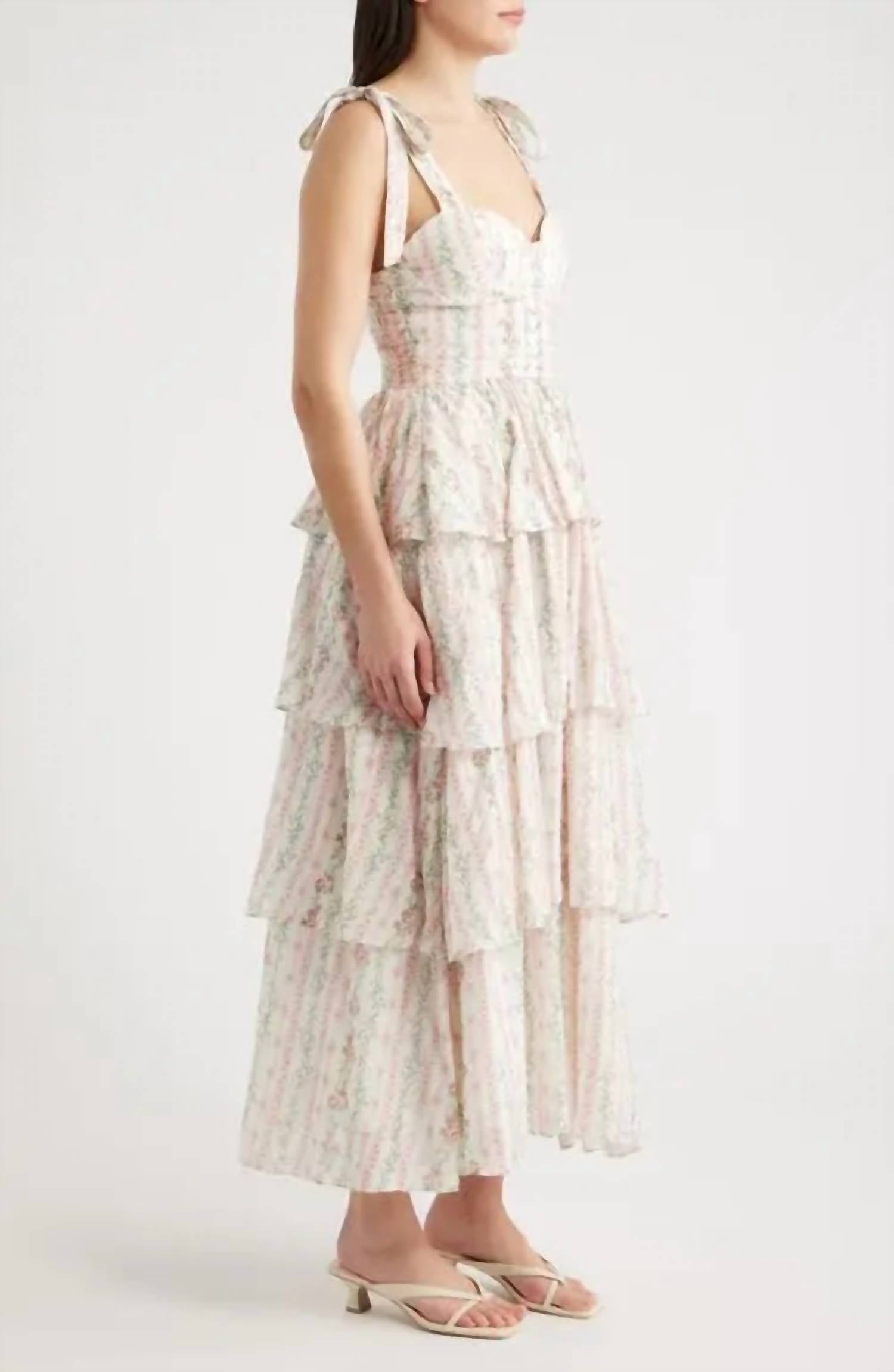 Zoe And Claire - Floral Printed Tiered Dress