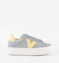 Victoria - Women's Barcelona Platform Shoes