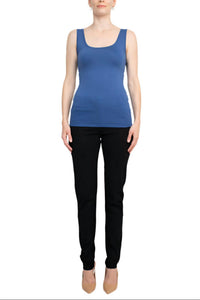Alberto Makali - Scoop Neck Sleeveless Solid Spandex Top