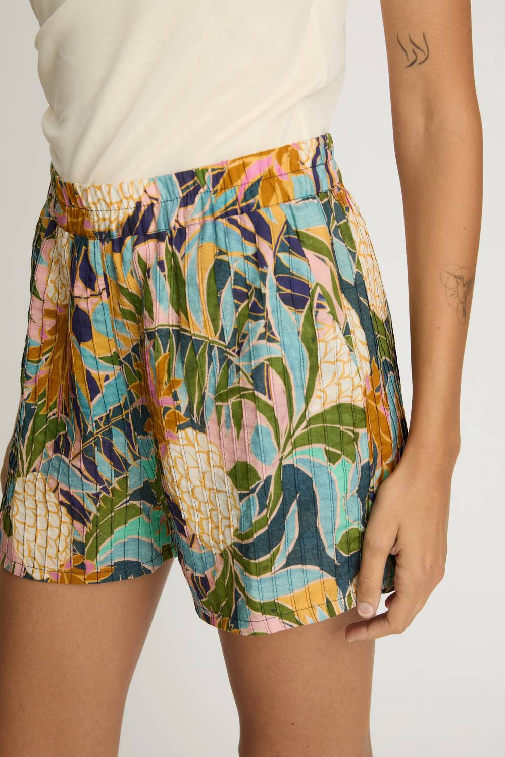 Caballero - Azra Short