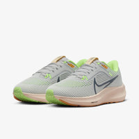Nike - Women's Zoom Pegasus 40 Running Shoes
