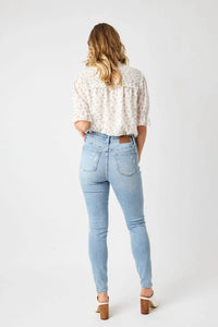 Judy Blue - Mid Rise Tummy Control Destroy Skinny Jeans