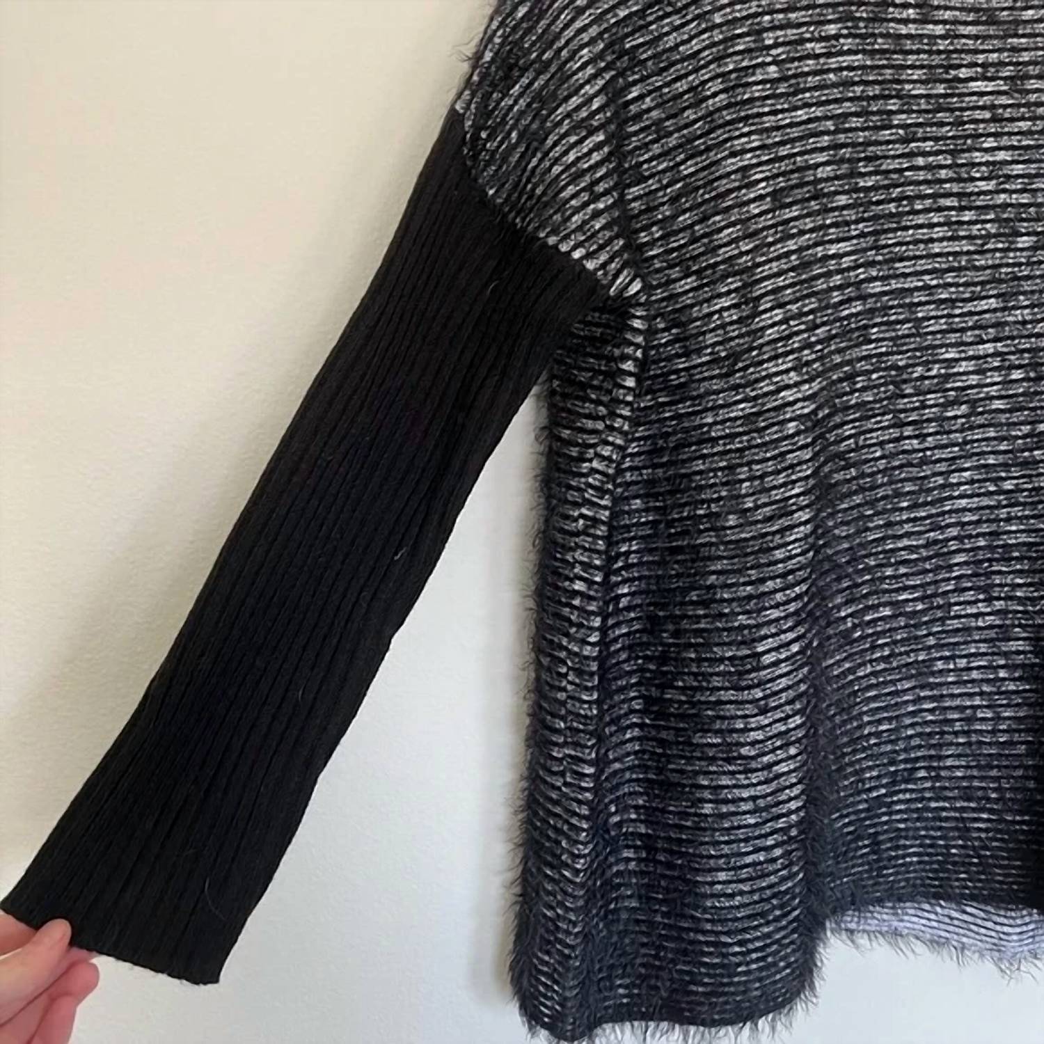 Simply Noelle - Women's Knitted Sweater