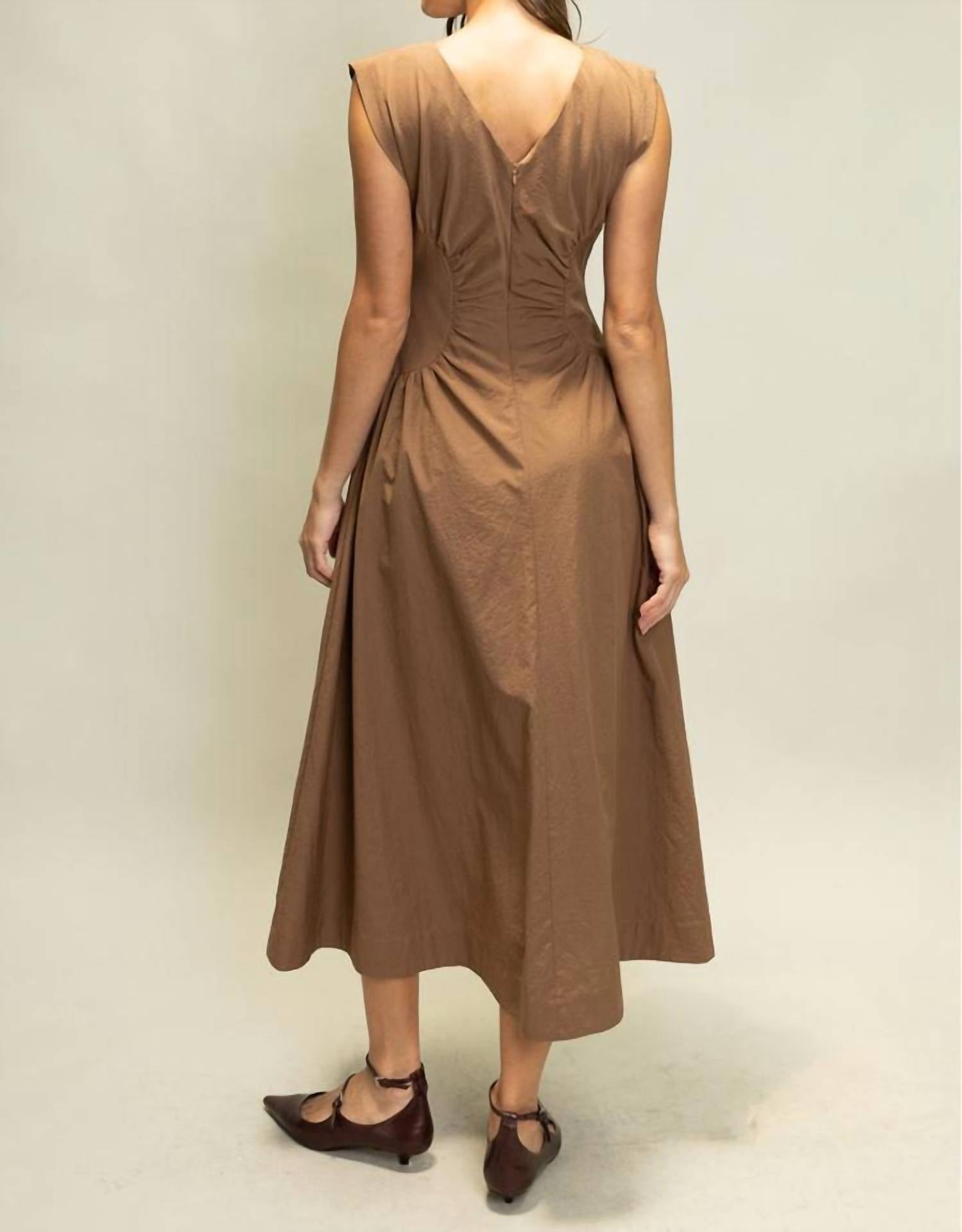 Heyson - Sylvia Ruched Waist Midi Dress