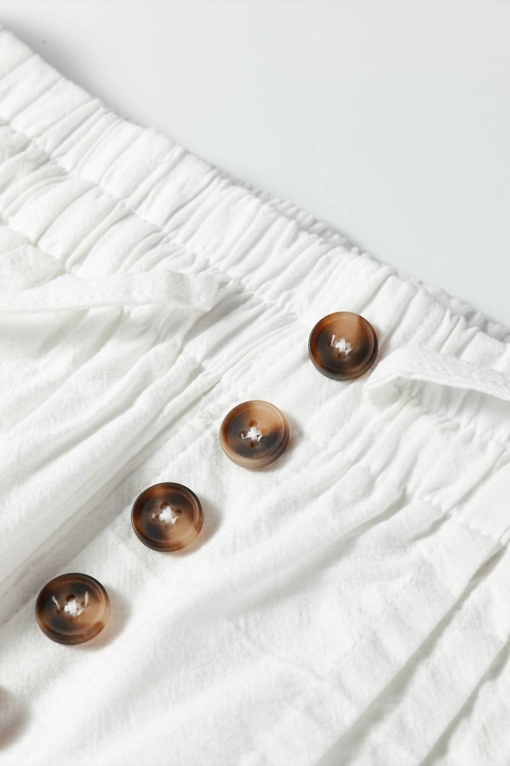 66Disco - Elastic Waist Button Pleated Detail Wide Leg Pants