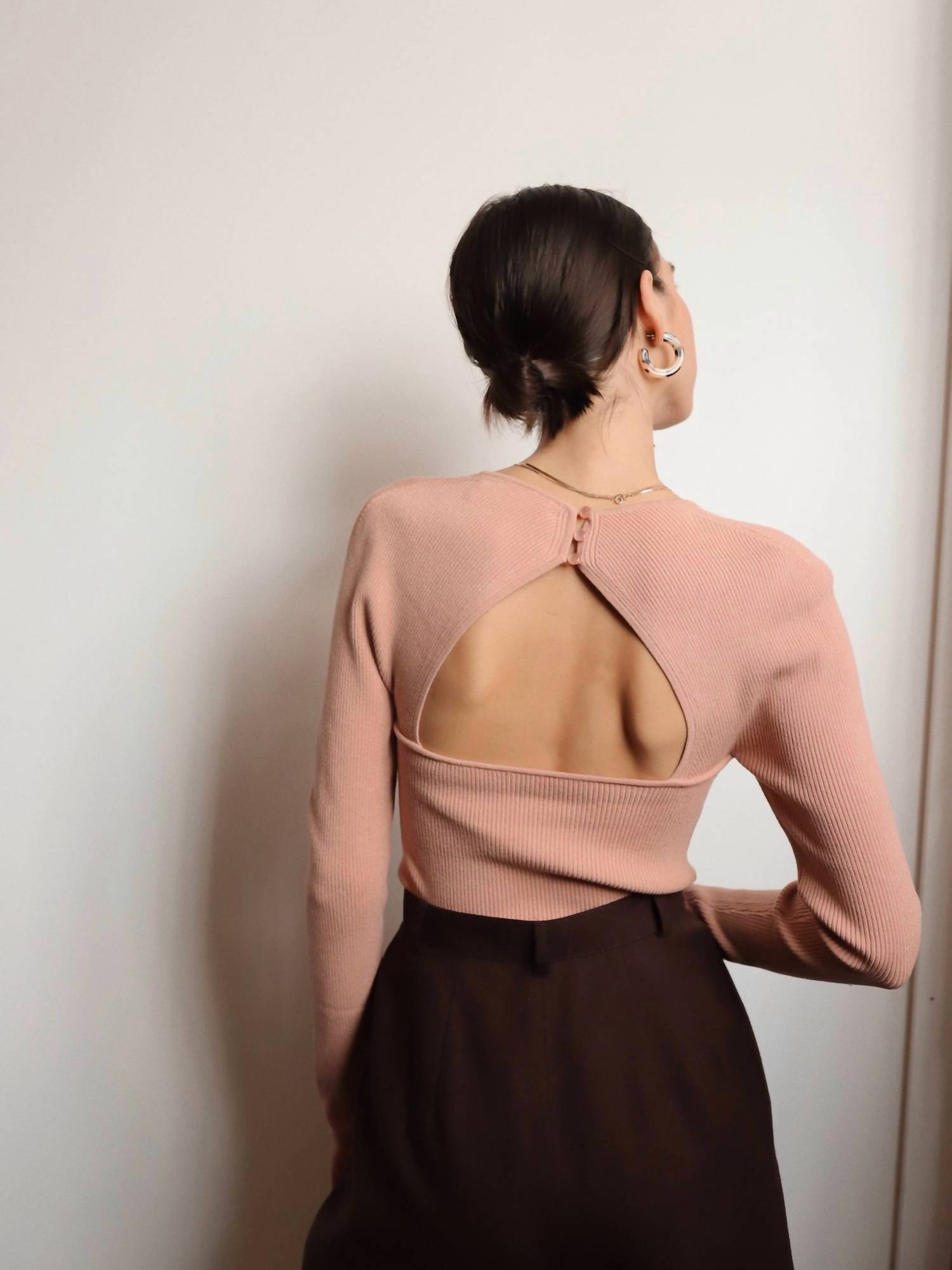 Astr - Rosa Scoop Cutout Sweater