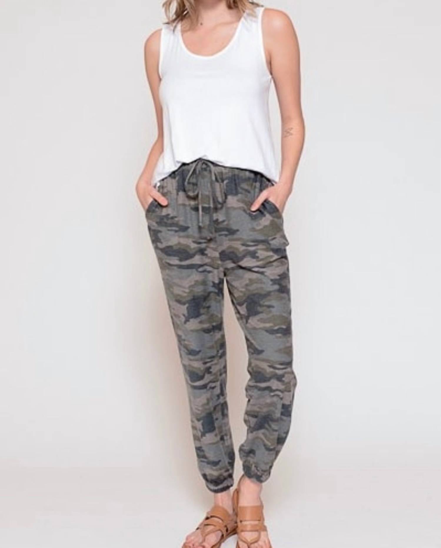 Chris & Carol - Printed Pants - Plus