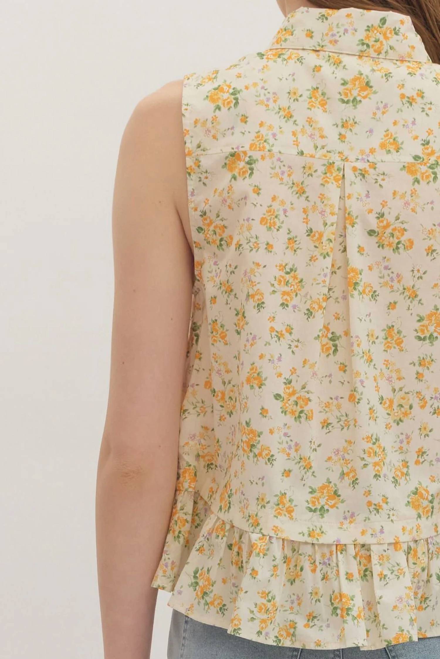 Entro - Floral Print Sleeveless Texas Top