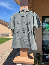 Zutter - Vintage Longhorn Skull Graphic Tshirt