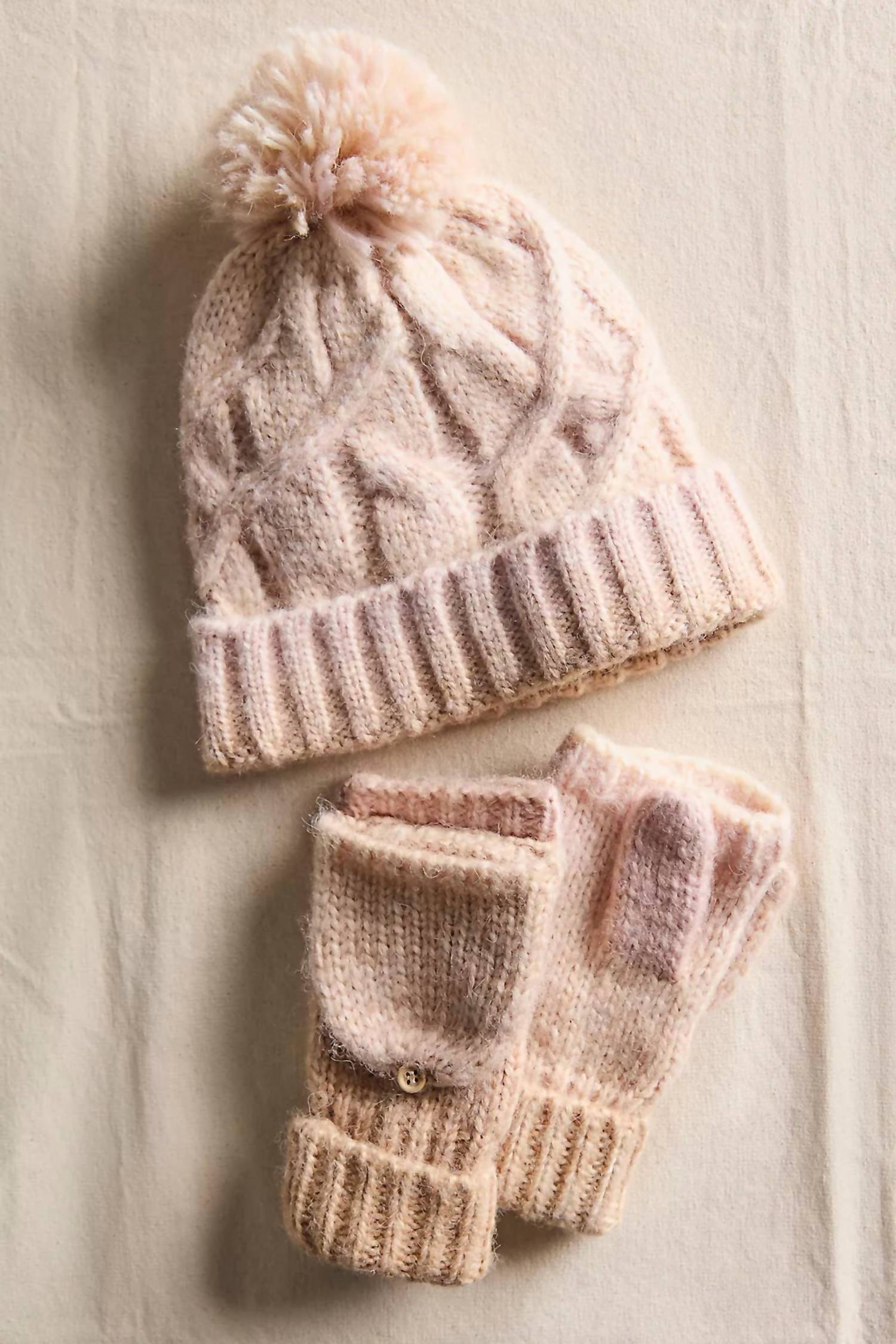 Free People - Rainbow Run Hat And Glove Set