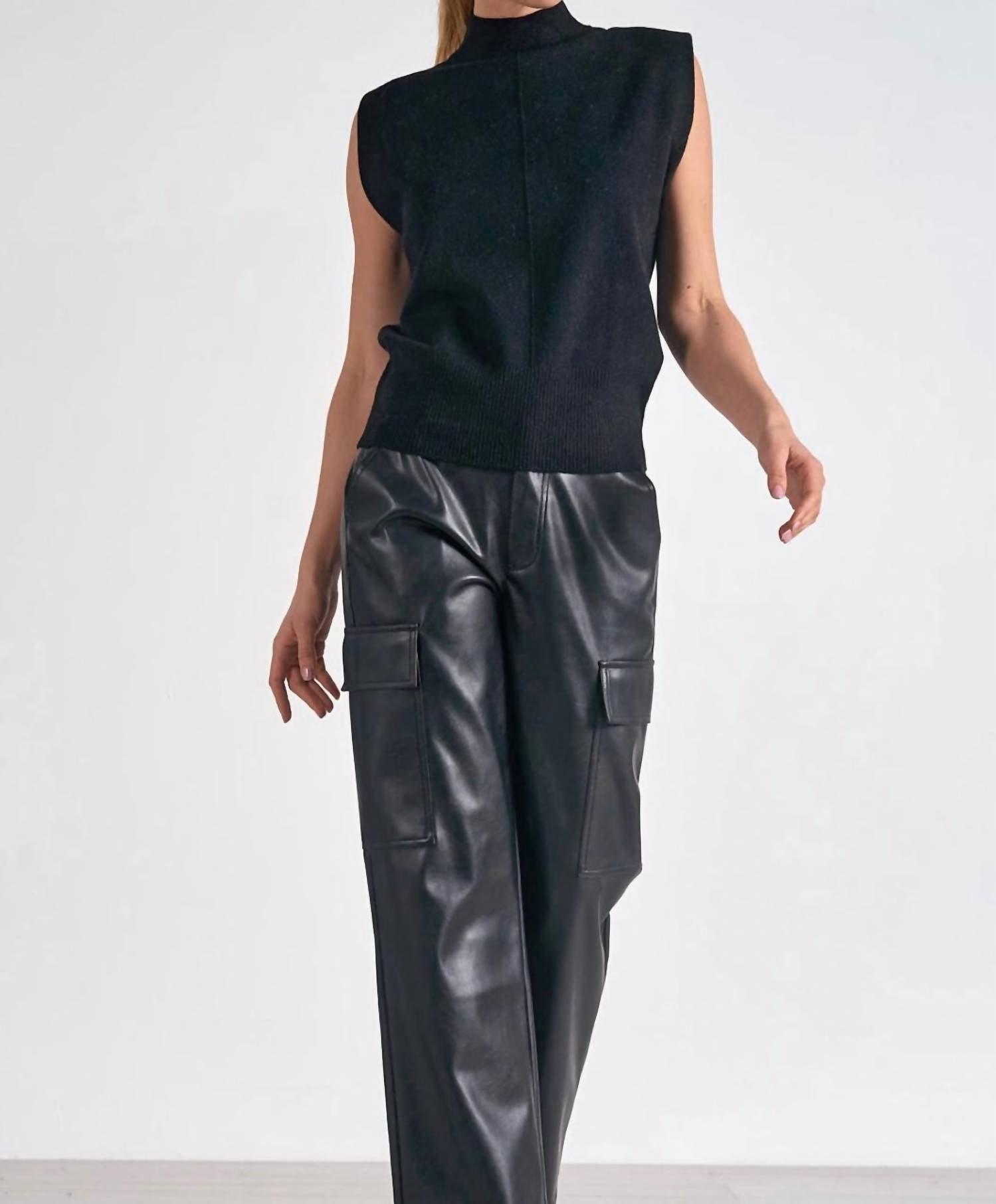 Elan - Sadie Sleeveless Sweater