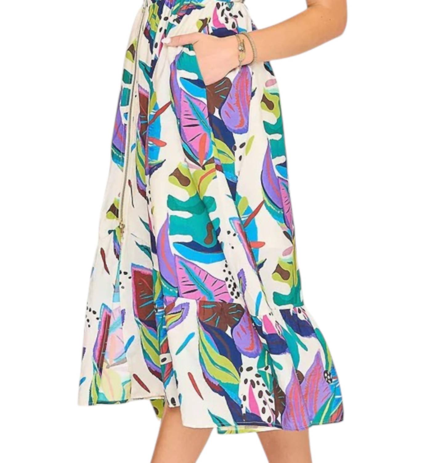 Style Usa - Leaf Print Collared Midi Dress