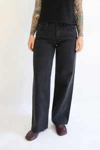 SLVRLAKE Jazmine Straight Leg Jeans in shadow ridge - women's jeans