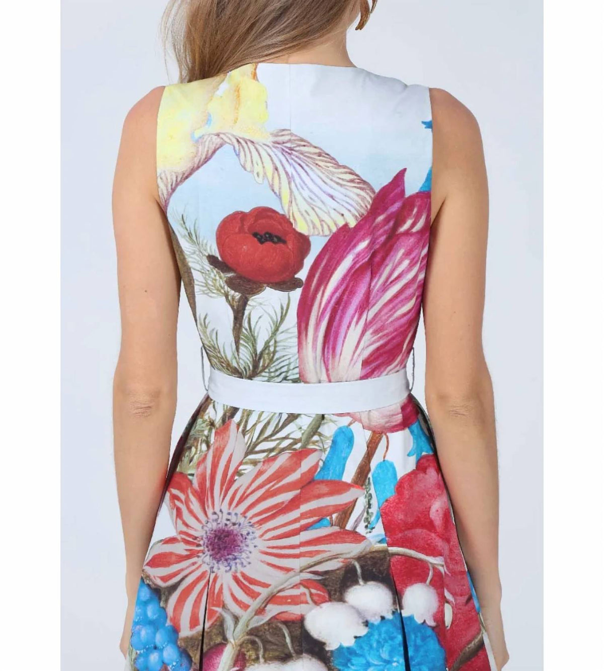 Aylaya - Gracie V-neck Midi Dress