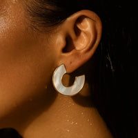 Ellie Vail - Women's Dua Mother Of Pearl Medium Hoop Earring
