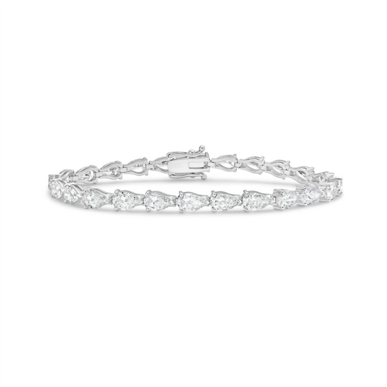 Diana M Jewels - Women's Pear Lab-Grown Diamond Bracelet (10.00 Ct) - Bold