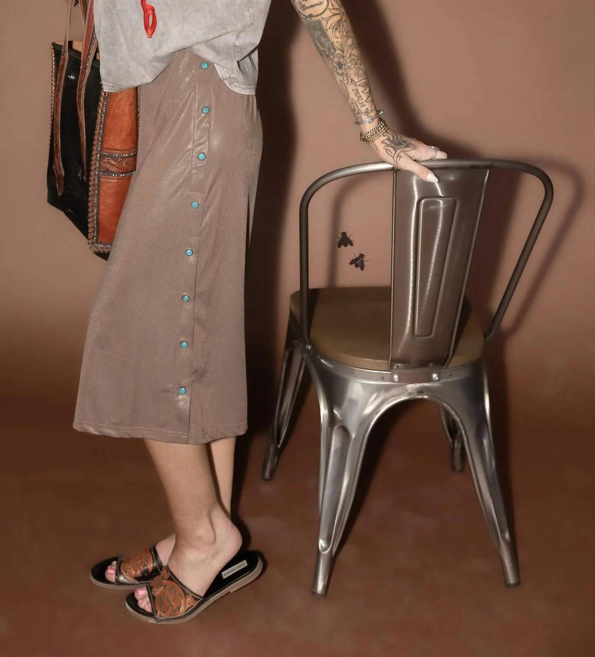 2Flyco - Slit Midi Skirt