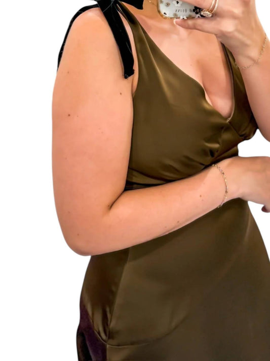 Storia - Take Me Back Midi Dress