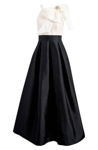Eliza J - Bow Crystal Mikadoballgown