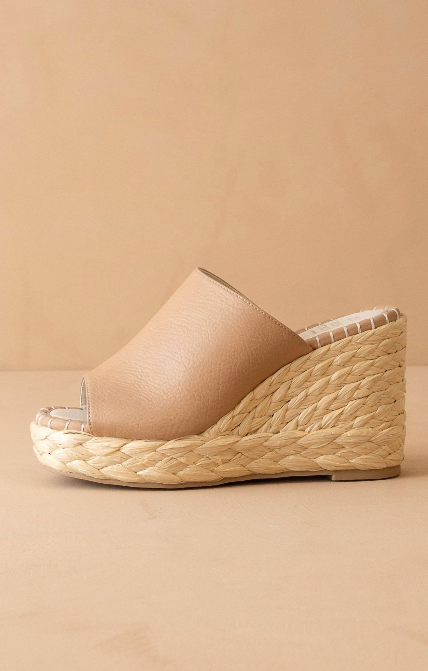Oasis Society - Women's Raina Slip On Wedge