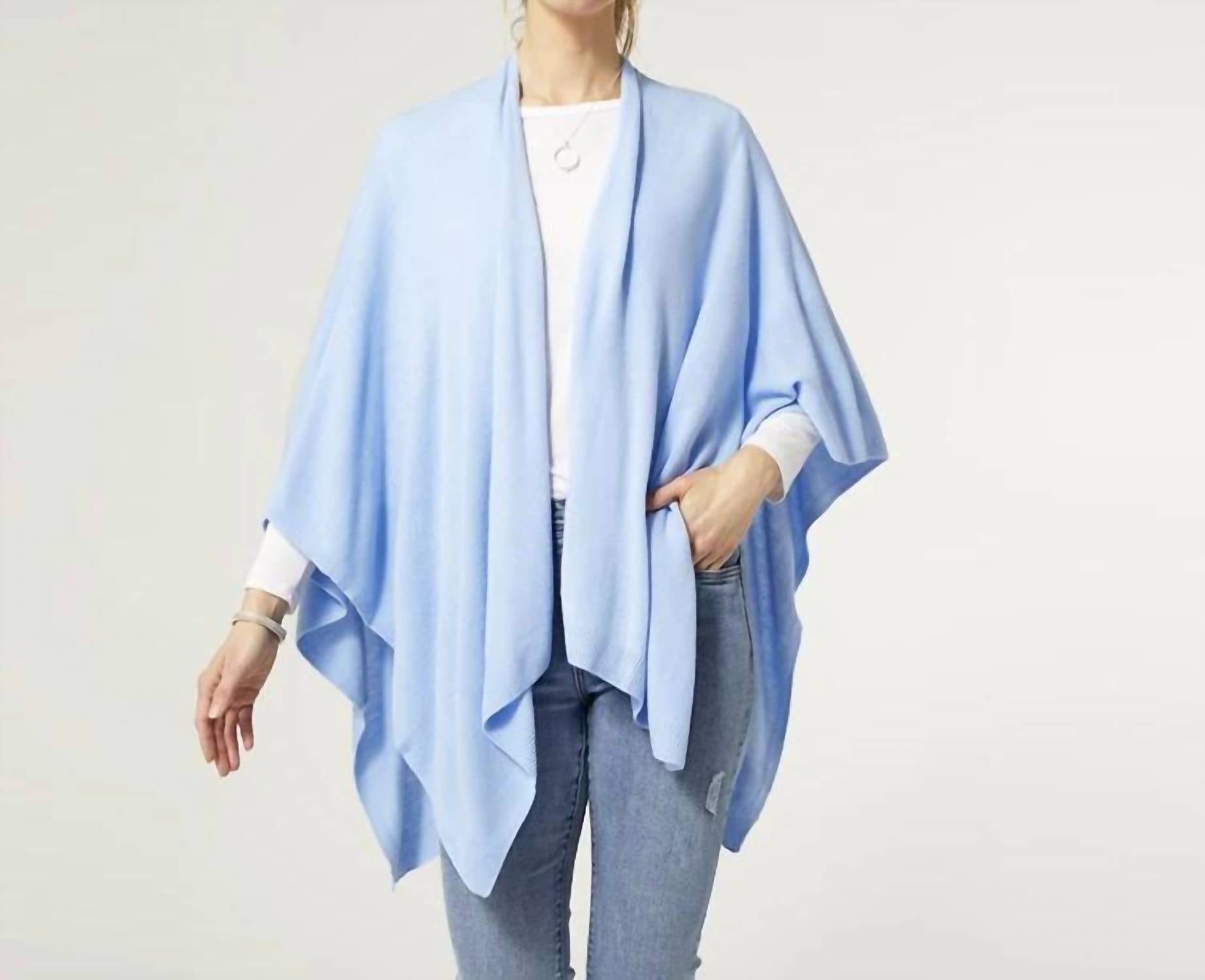 Coco + Carmen - Kiara Lightweight Wrap