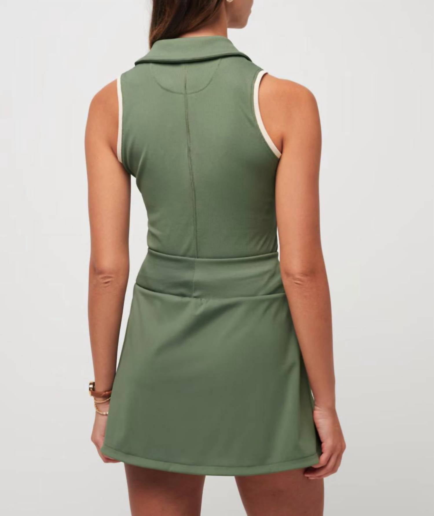 Travismathew - Sip & Sea Moveknit Sleevless Polo Shirt