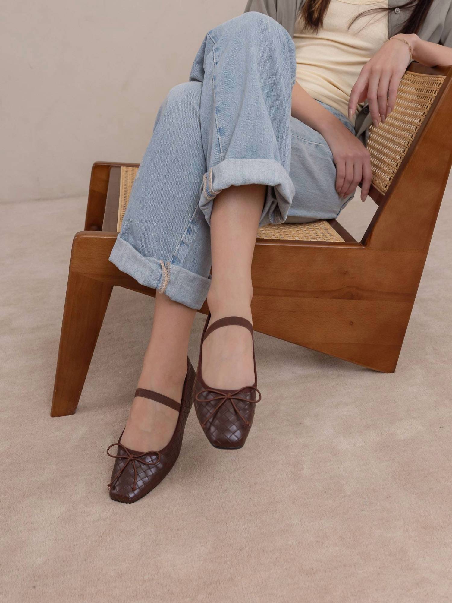 Oasis Society - Women's Logan Woven Ballet Fall Flat