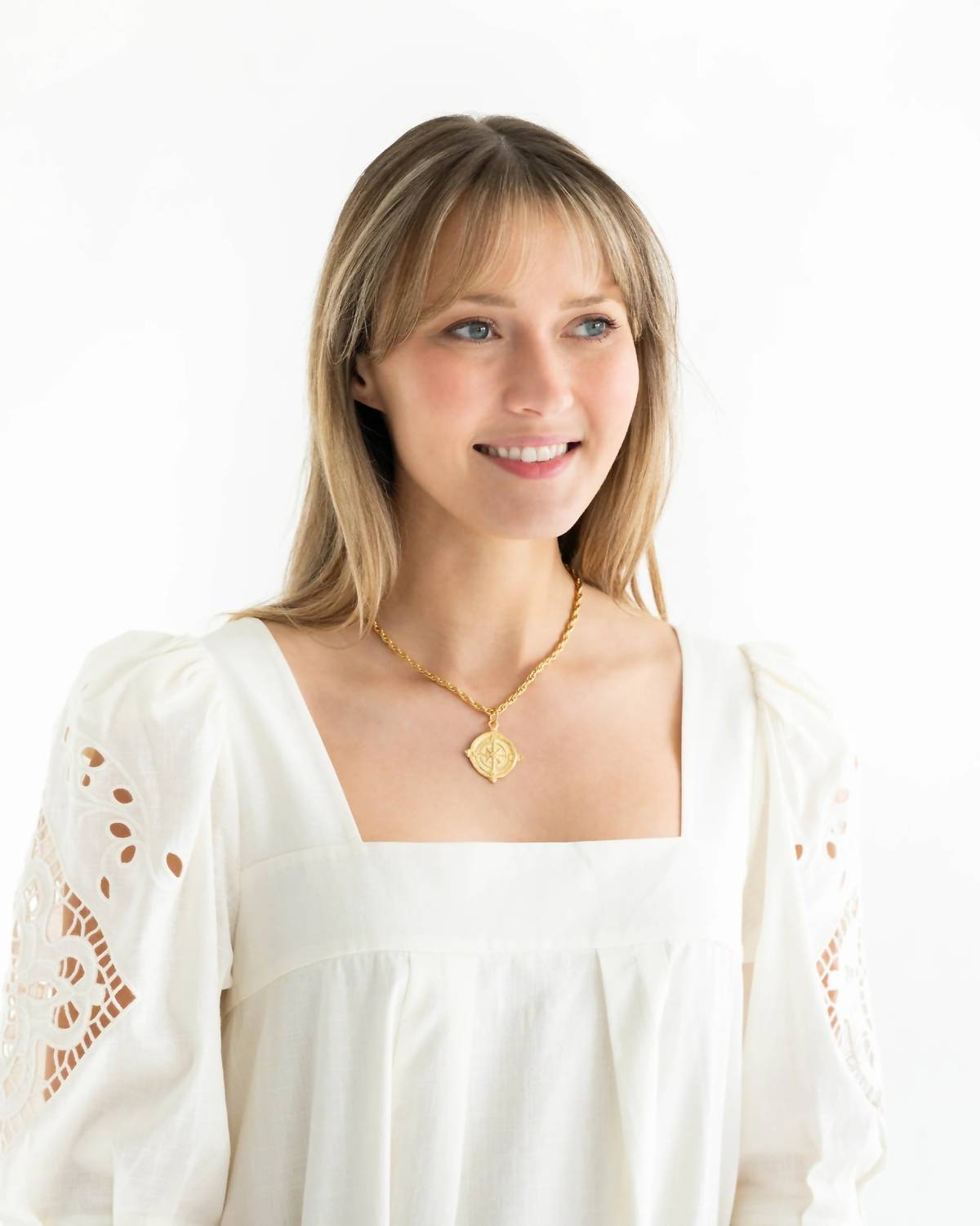 Susan Shaw - Women's Compass Rope Chain Necklace