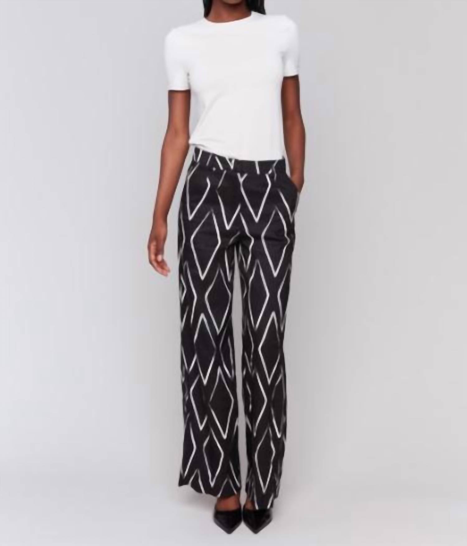 Charlie B - Printed Pleated Pocket Pant