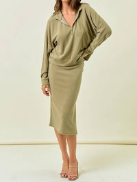 Doe And Rae - Stripe Textured Half Zip Top